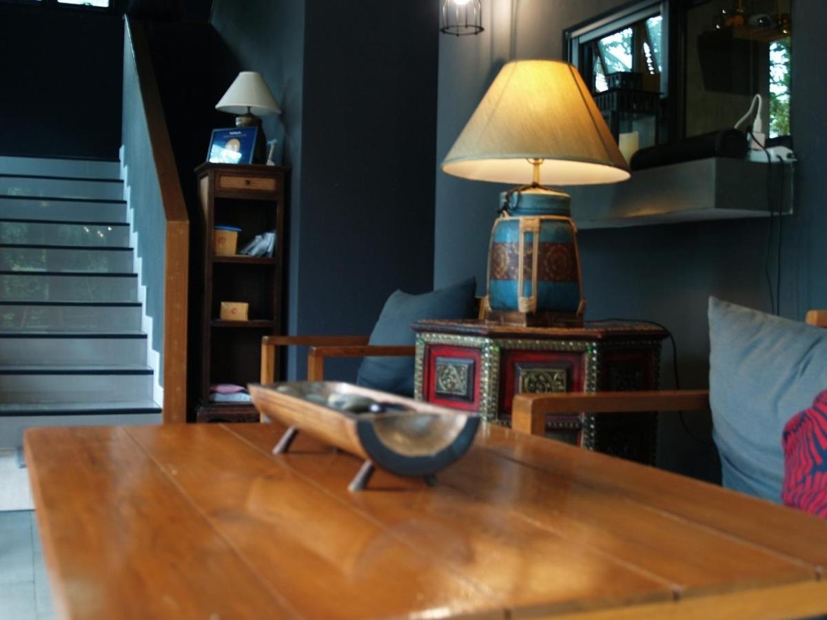 The Lantern Suites Ban Song Hong Extérieur photo