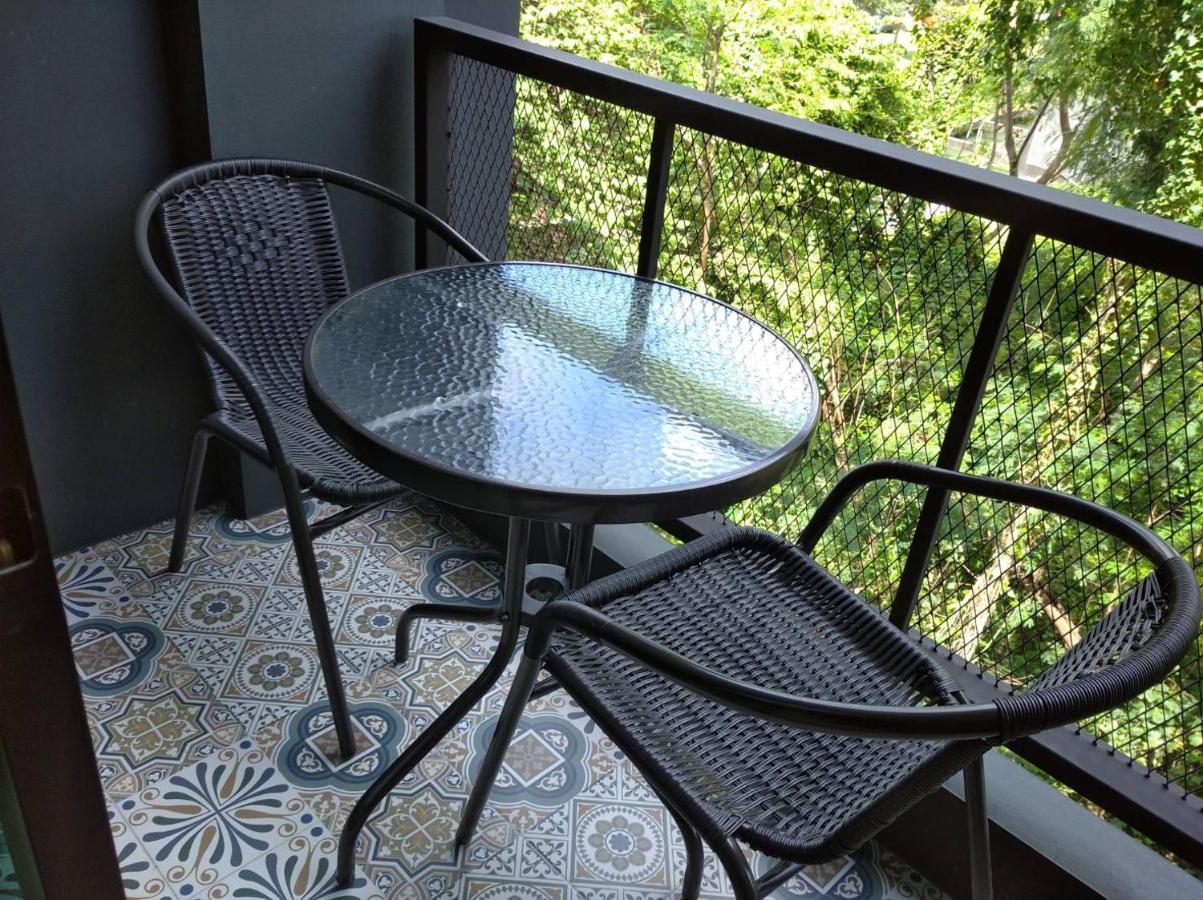 The Lantern Suites Ban Song Hong Extérieur photo