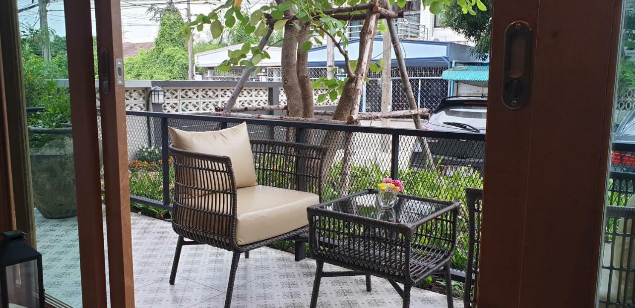 The Lantern Suites Ban Song Hong Extérieur photo